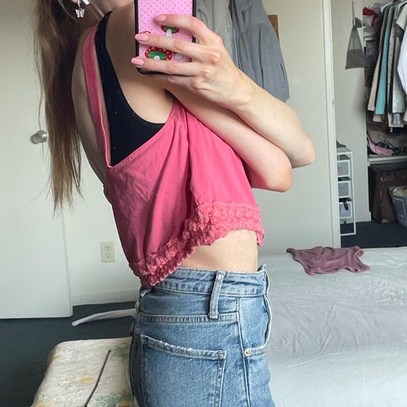 Pink Cropped Tank - Picture 4 of 8